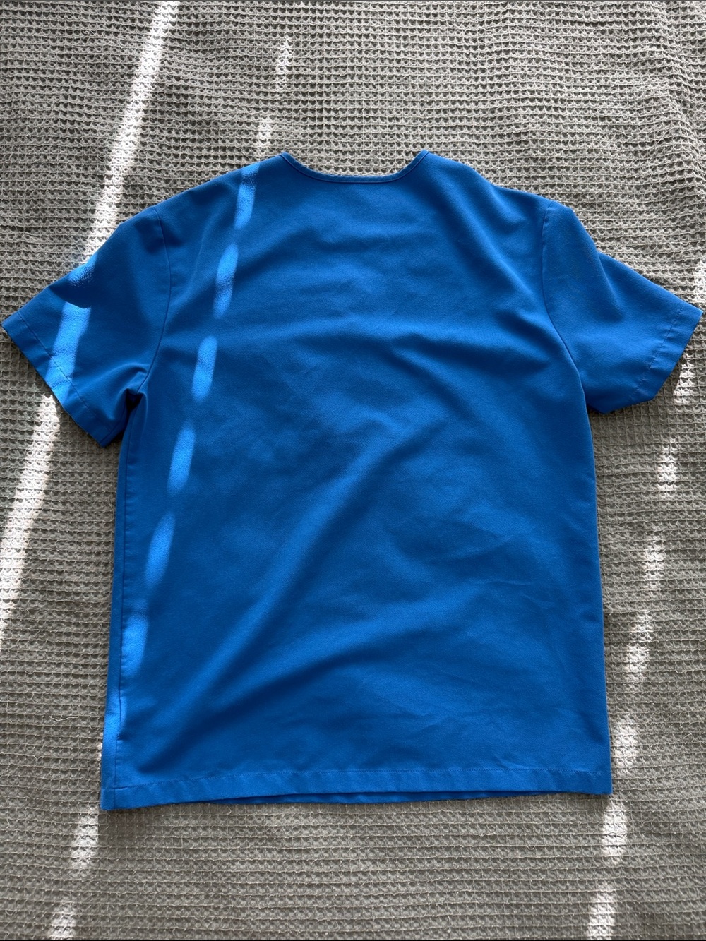 Figs Blue Scrub Set Size Small Top & Small Short Bottom - Picture 5 of 7